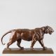 Antoine-Louis Barye (1796-1875), "Tigre marchant", bronze à patine marron clair, fonte Barbedienne, Cachet Or, long. terrasse 39,4 cm. sculptures - galerie Tourbillon, Paris