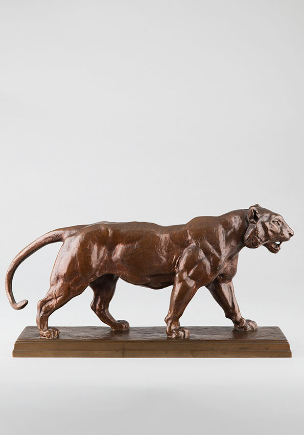 Antoine-Louis Barye (1796-1875), "Tigre qui marche", bronze à patine marron clair, fonte Barbedienne, Cachet Or, long. terrasse 39,4 cm. sculptures - galerie Tourbillon, Paris