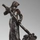Jules Dalou (1838-1902), "Ramasseuse de foin", bronze à patine brun très nuancé, fonte Susse, haut. 12 cm, sculptures - galerie Tourbillon, Paris