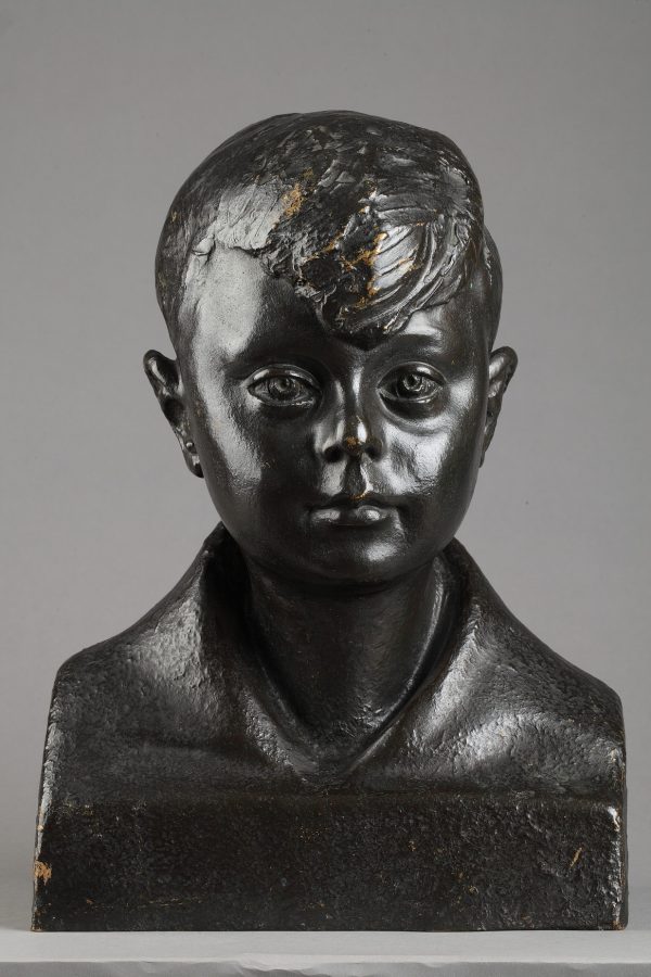 Pedro Meylan (1890-1954), Buste d'enfant, bronze à patine brun nuancé, fonte Hébrard, haut. 37 cm, sculptures - galerie Tourbillon, Paris