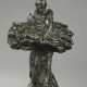Jules Dalou (1838-1902), "Porteuse de gerbes", bronze à patine brun foncé, fonte Susse, haut. 12,3 cm, sculptures - galerie Tourbillon, Paris