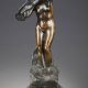 Georges Laëthier (1875-1955), Femme s'habillant, bronze à patine brun vert très nuancé, socle en marbre noir fin de Belgique, haut. 40 cm, sculptures - galerie Tourbillon, Paris