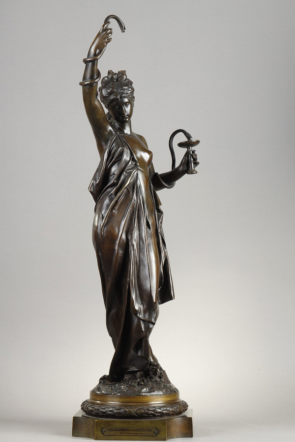 Albert-Ernest Carrier-Belleuse (1824-1887), "Charmeuse de Serpents", bronze à patine brun foncé, haut. 80,5 cm, sculptures - galerie Tourbillon, Paris