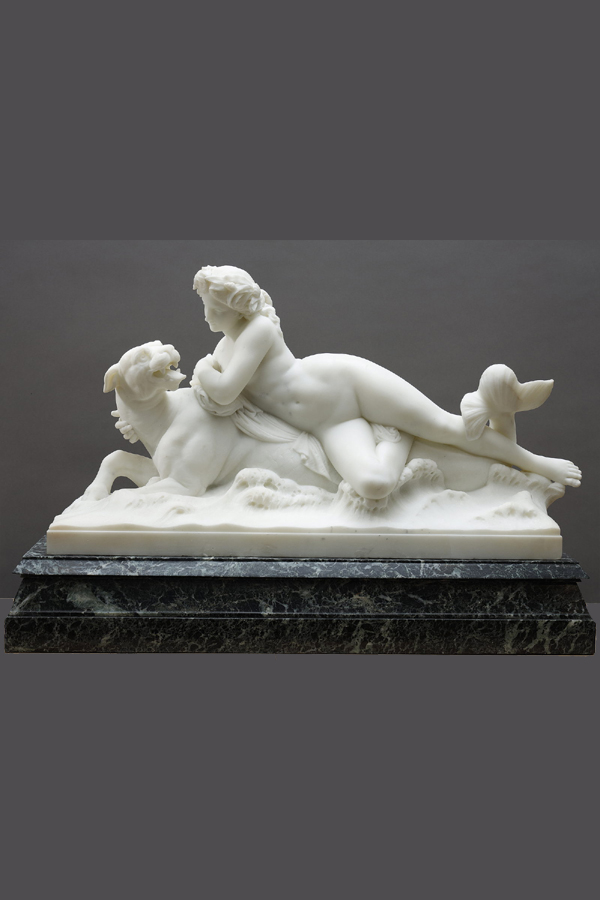 Auguste Clésinger (1814-1883), "Néréïde", marbre blanc de Carrare, socle en marbre vert de mer, long. 80 cm, sculptures - galerie Tourbillon, Paris