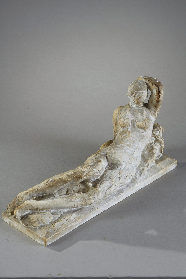 Louis Dejean (1872-1953), Nymphe allongée, plâtre, long. 27 cm, sculptures - galerie Tourbillon, Paris