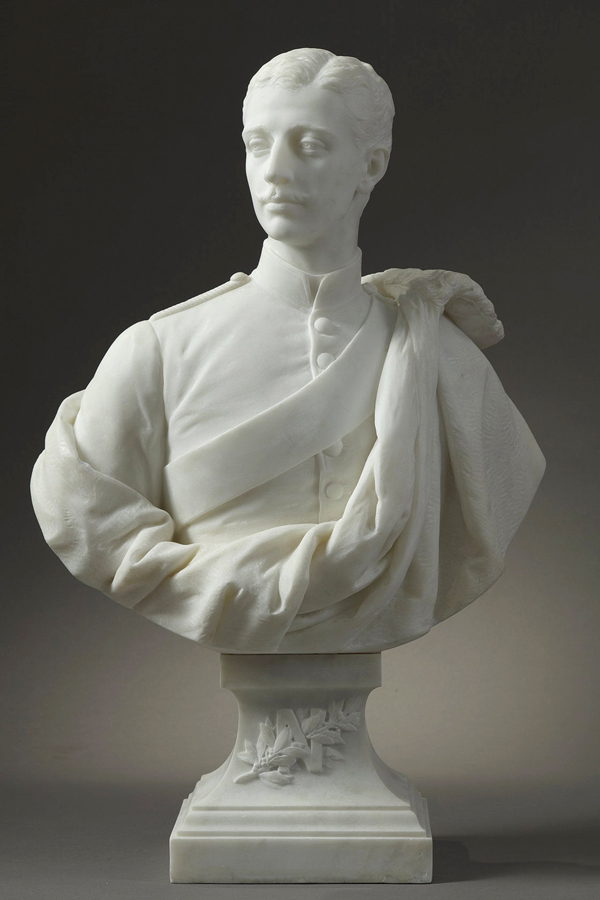 Prosper d'Épinay (1836-1914), Portrait du Prince Impérial, marbre blanc de Carrare, haut. 46 cm, sculptures - galerie Tourbillon, Paris