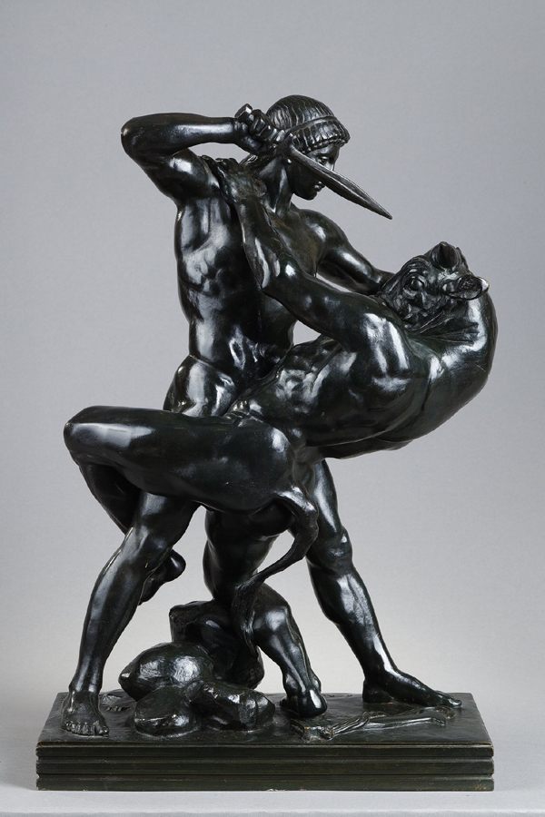 Antoine-Louis Barye (1796-1875), "Thésée combattant le Minotaure", bronze à patine vert foncé nuancé, fonte Barbedienne, haut. 44 cm, sculptures - Galerie Tourbillon, Paris