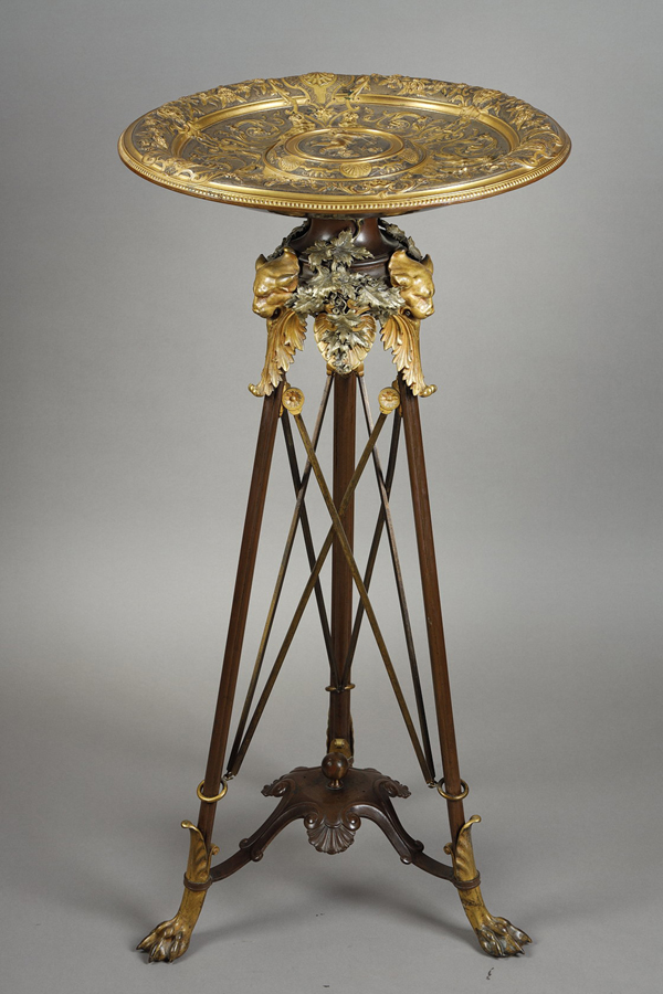 attribué à Eugène Cornu (1827-1875), Guéridon tripode, bronze galvanique à deux patines, haut. 92 cm, sculptures - galerie Tourbillon, Paris